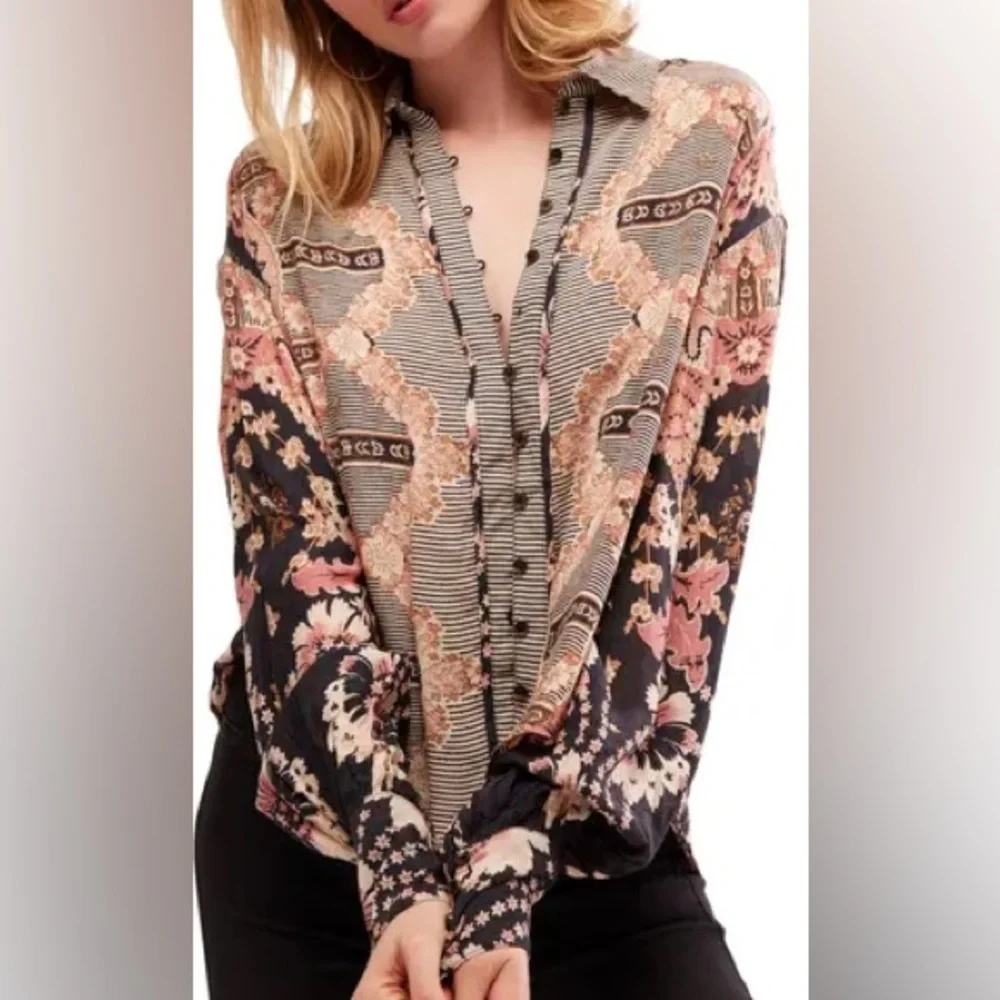 Free People Virgo Bay Button Shirt - M